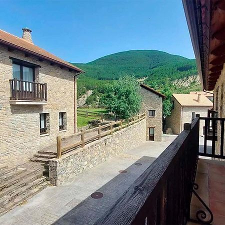 Apartamentos Jaca Badaguas 3000 Dış mekan fotoğraf