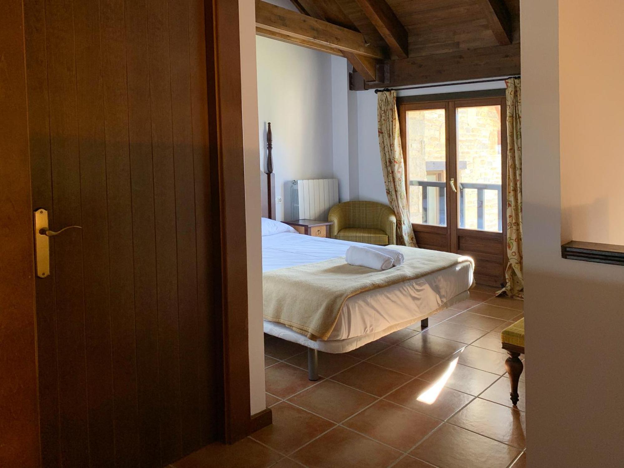 Apartamentos Jaca Badaguas 3000 Dış mekan fotoğraf