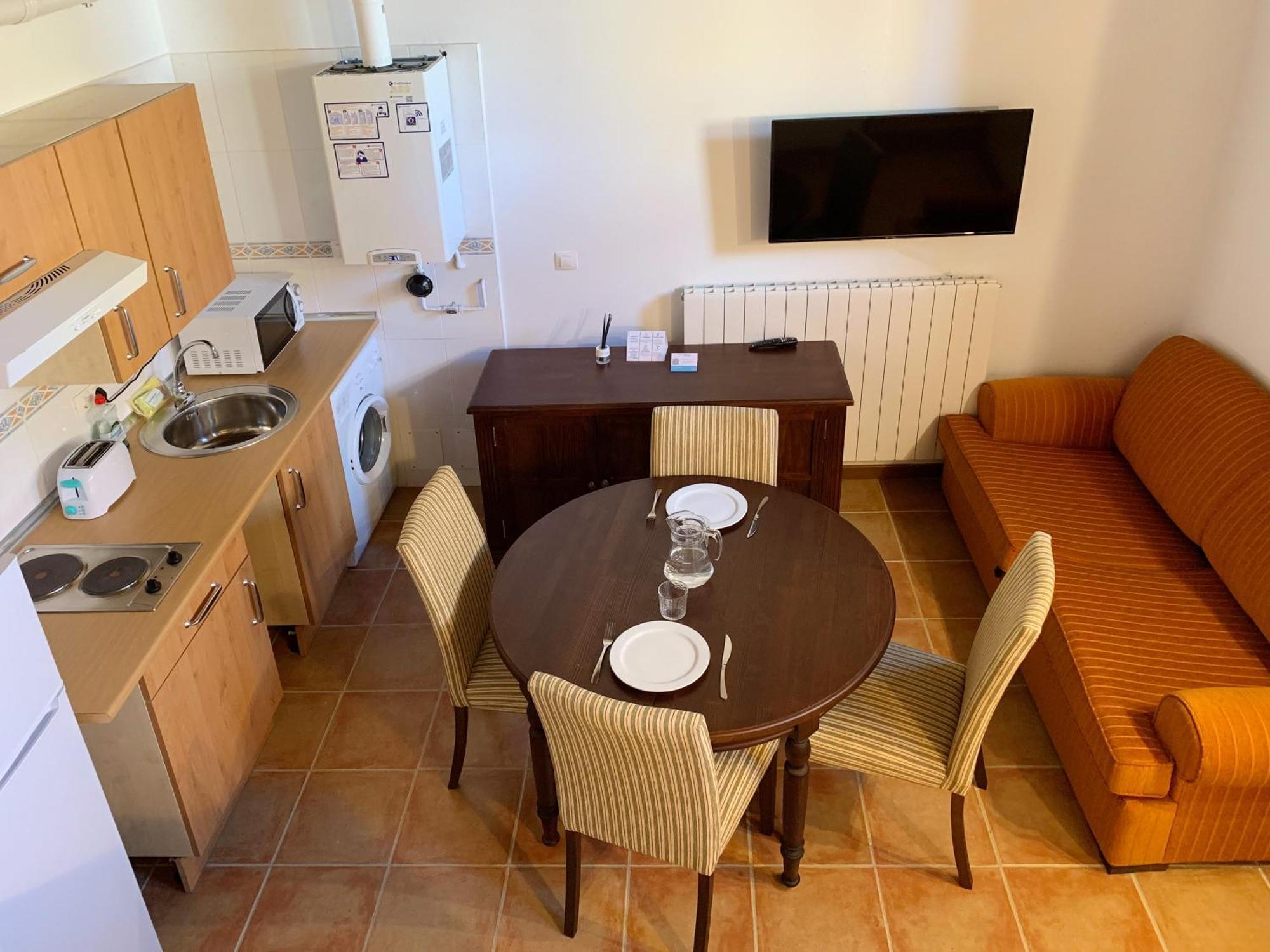 Apartamentos Jaca Badaguas 3000 Dış mekan fotoğraf