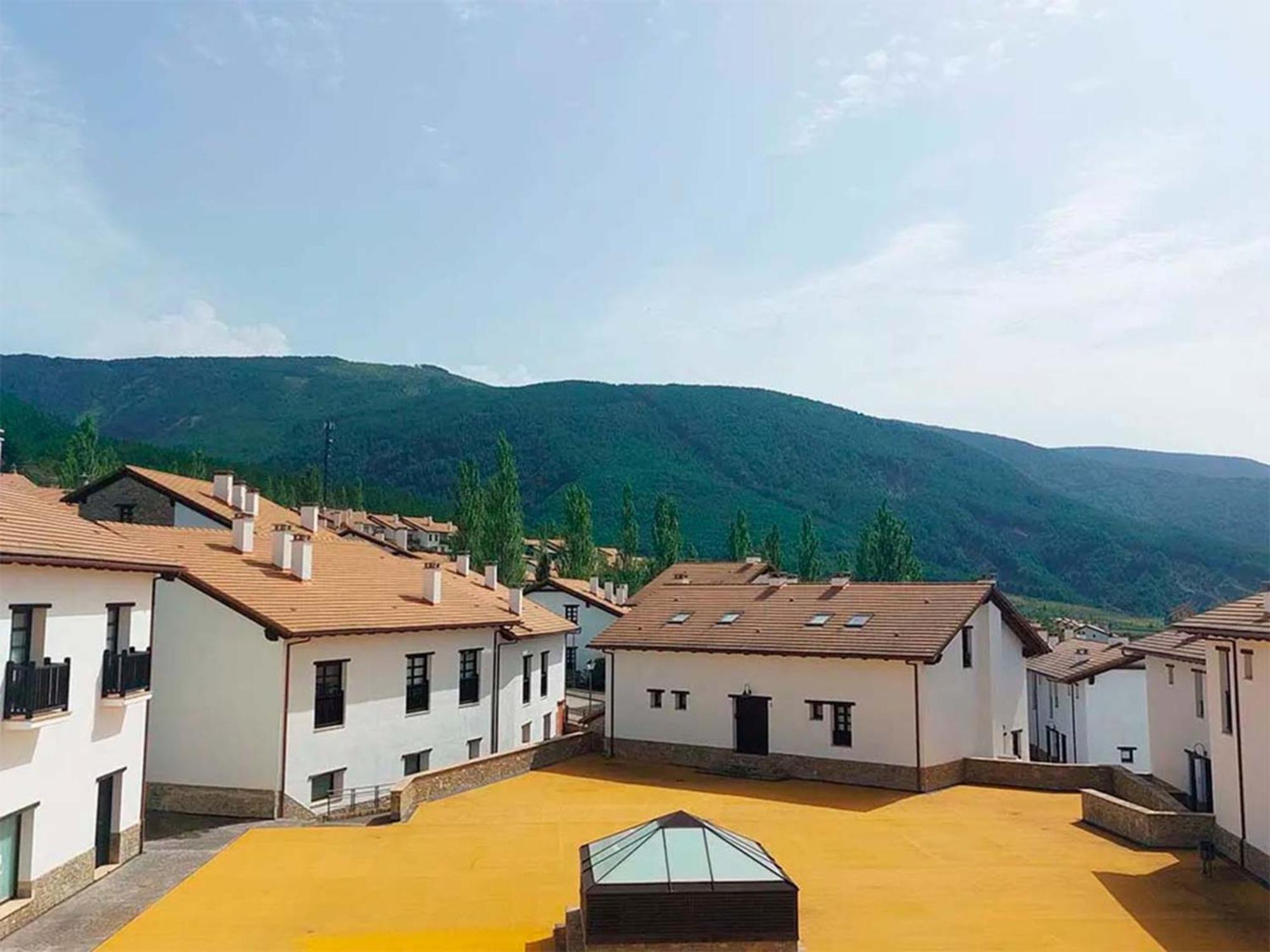 Apartamentos Jaca Badaguas 3000 Dış mekan fotoğraf