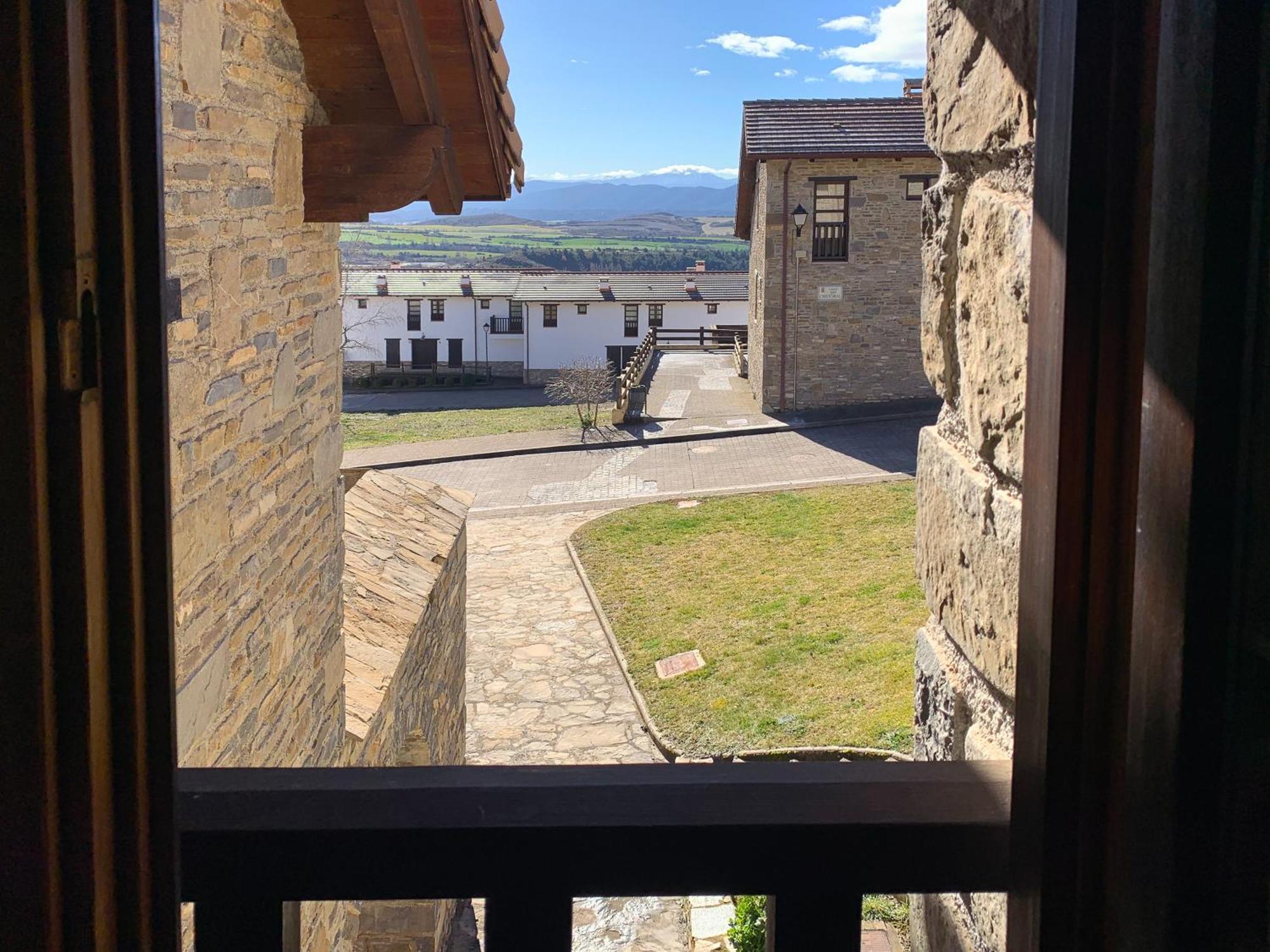 Apartamentos Jaca Badaguas 3000 Dış mekan fotoğraf